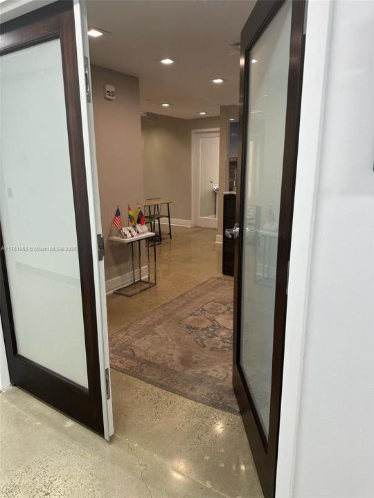 95 Merrick Way 710, Coral Gables, Флорида 33134, Соединенные Штаты