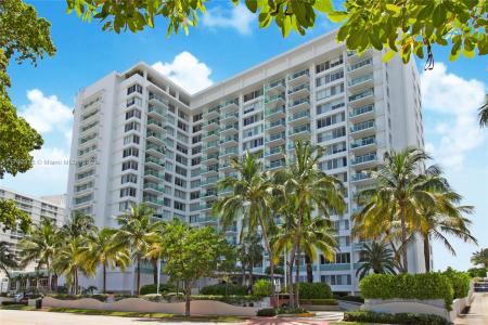 1000 West Ave 1201, Miami Beach, Florida 33139, USA