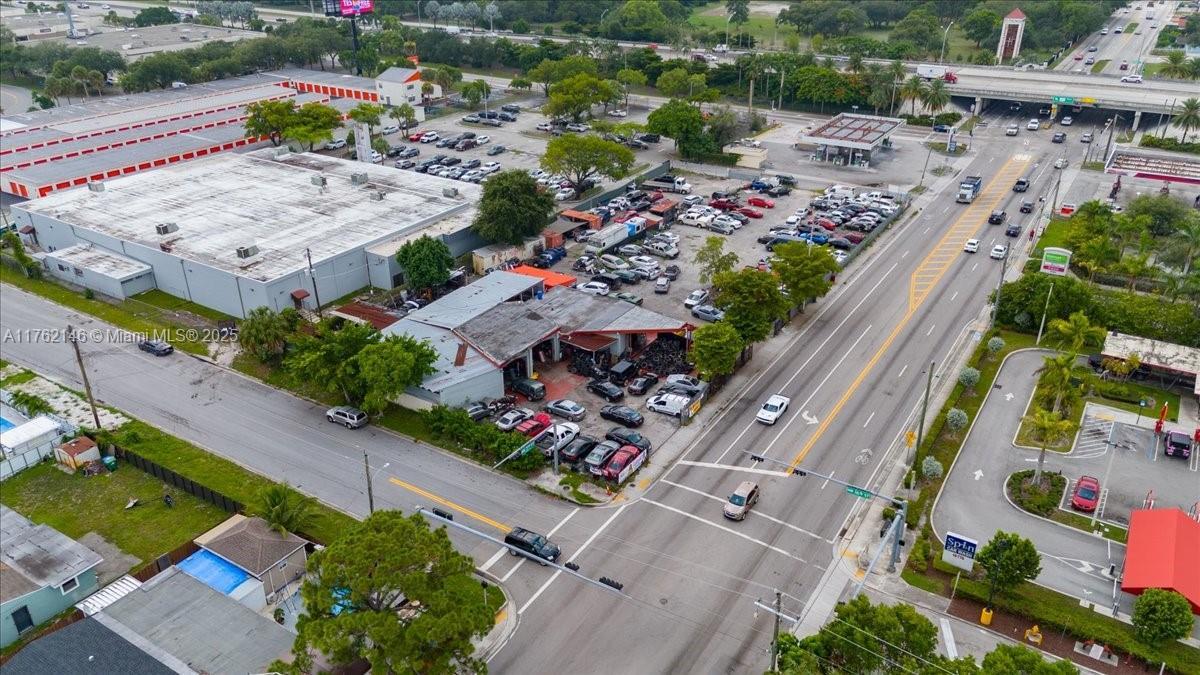16855 NW 37th Ave, Miami Gardens, Flórida 33056, Estados Unidos