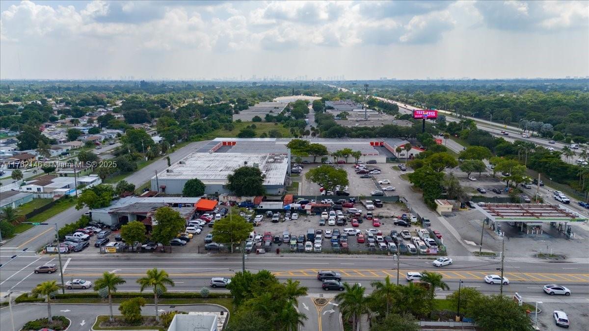 16855 NW 37th Ave, Miami Gardens, Flórida 33056, Estados Unidos