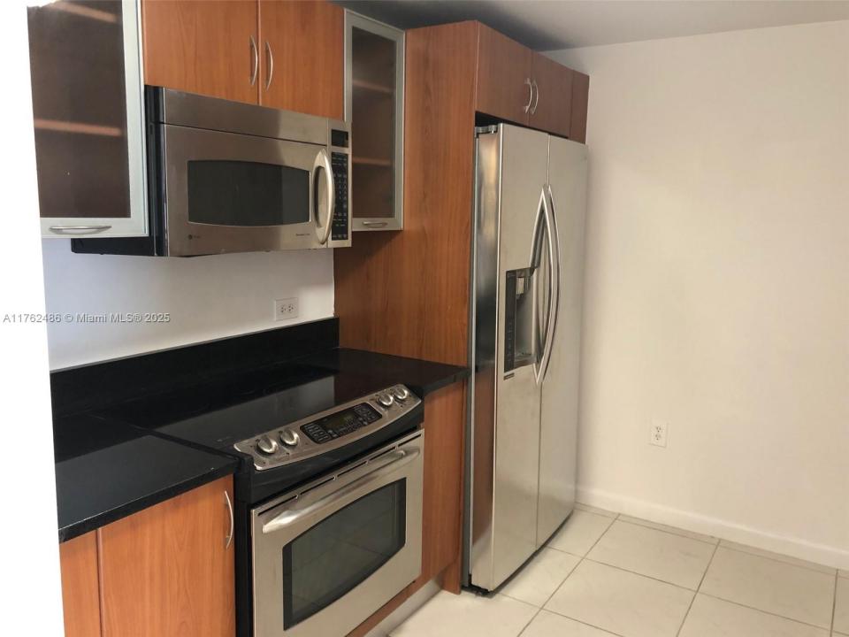 2775 NE 187th St 527, Aventura, Floride 33180, États-Unis