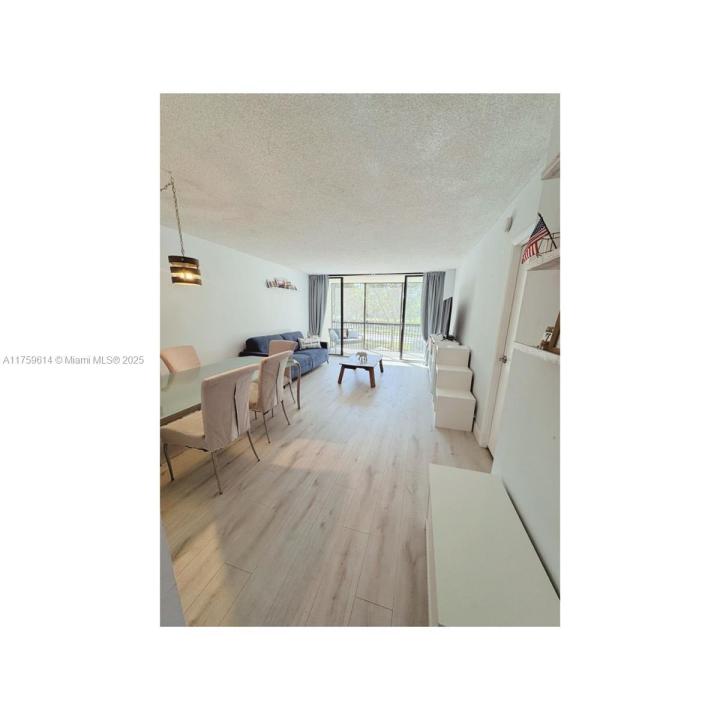 3101 N Country Club Dr 209, Aventura, פלורידה 33180, ארצות הברית של אמריקה 