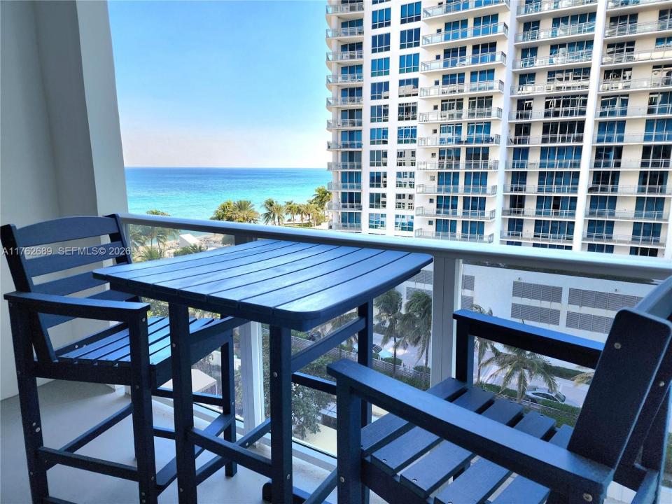 3505 S Ocean Dr 819, Hollywood, Florida 33019, Stati Uniti