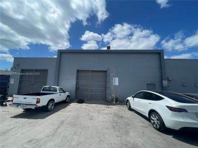 3580 NW 52nd St, Miami, Florida 33142, USA