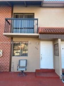 1925 SW 107th Ave 208, Miami, Florida 33165, USA