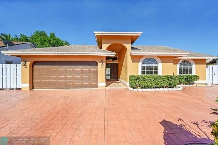 10369 Welleby Isles Ln, Sunrise, Florida 33351