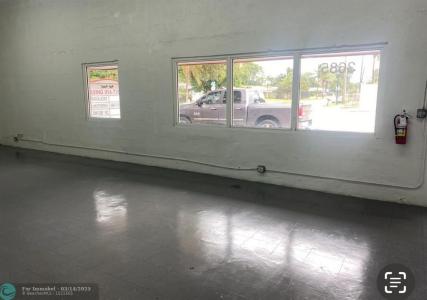 3485 NW 19 street, Lauderdale Lakes, Florida 33311