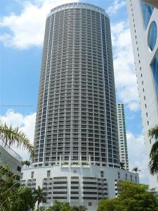 1750 N Bayshore Dr 2215, Miami, Florida 33132, USA