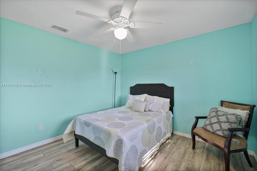 1405 SW 9 Ave, Cape Coral, Floride 33991, États-Unis