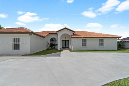15862 SW 286th St, Homestead, Florida 33033, USA