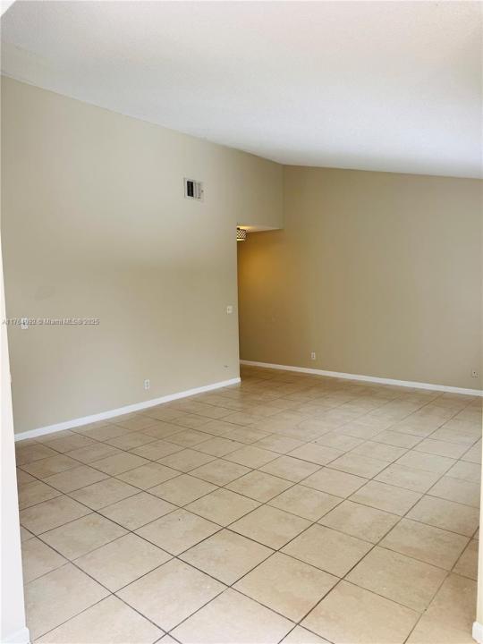 815 W Boynton Beach Blvd 10-205, Boynton Beach, Florida 33426, HOA KỲ