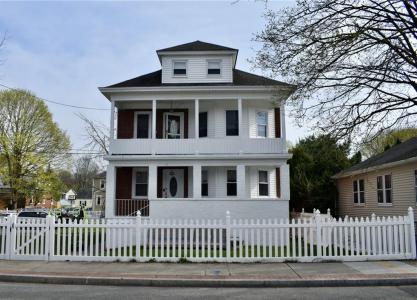88 Maple Avenue, Barrington, RI 02806, USA