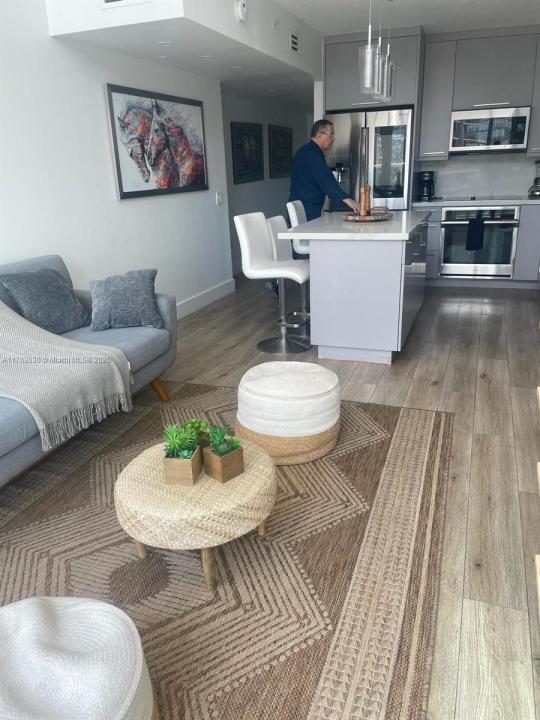 41 SE 5th St 2212, Miami, Florida 33131, Stati Uniti