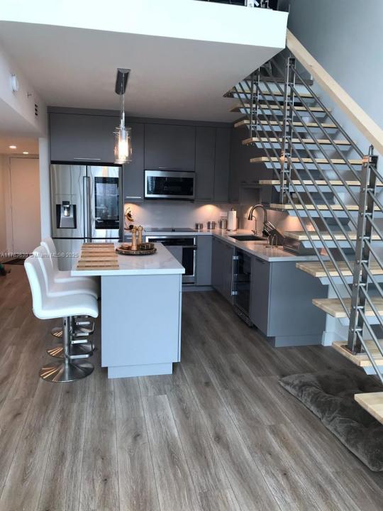 41 SE 5th St 2212, Miami, Florida 33131, Stati Uniti