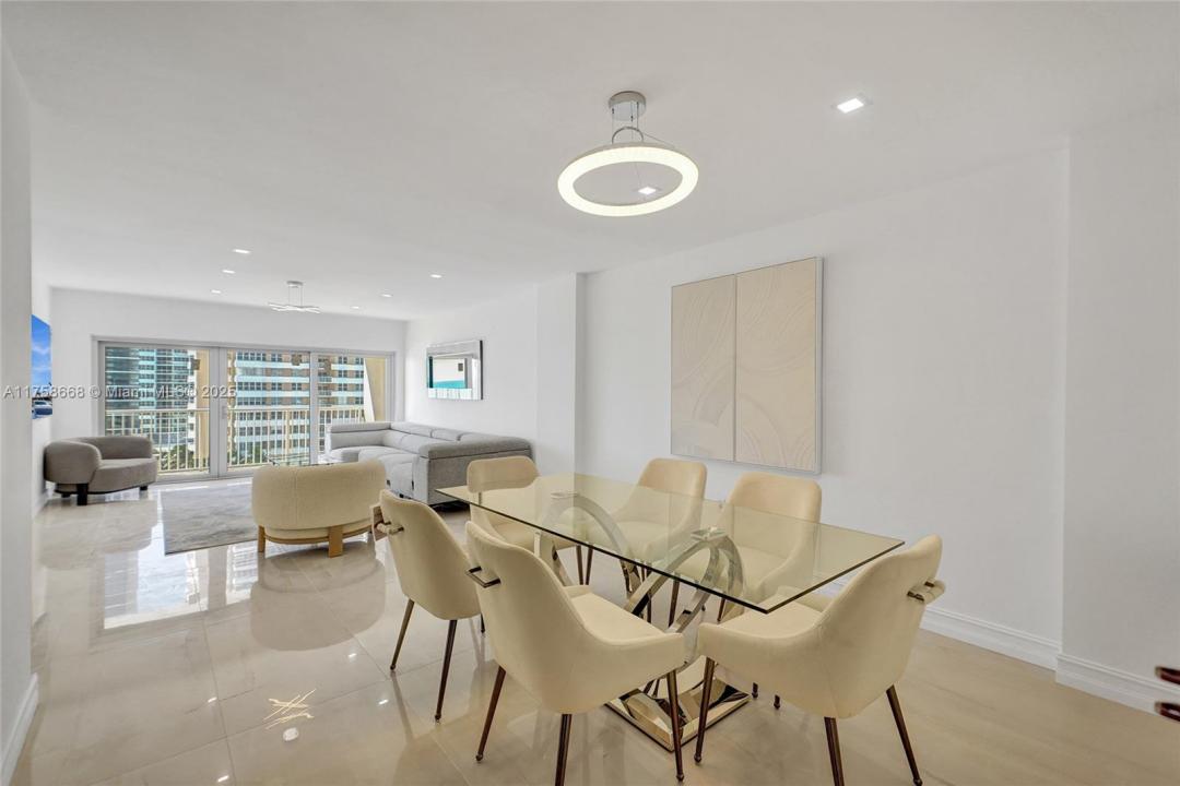 1950 S Ocean Dr 8J, Hallandale Beach, Флорида 33009, Соединенные Штаты