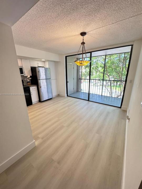 8520 SW 133rd Ave Rd 302, Miami, Florida 33183, Estados Unidos