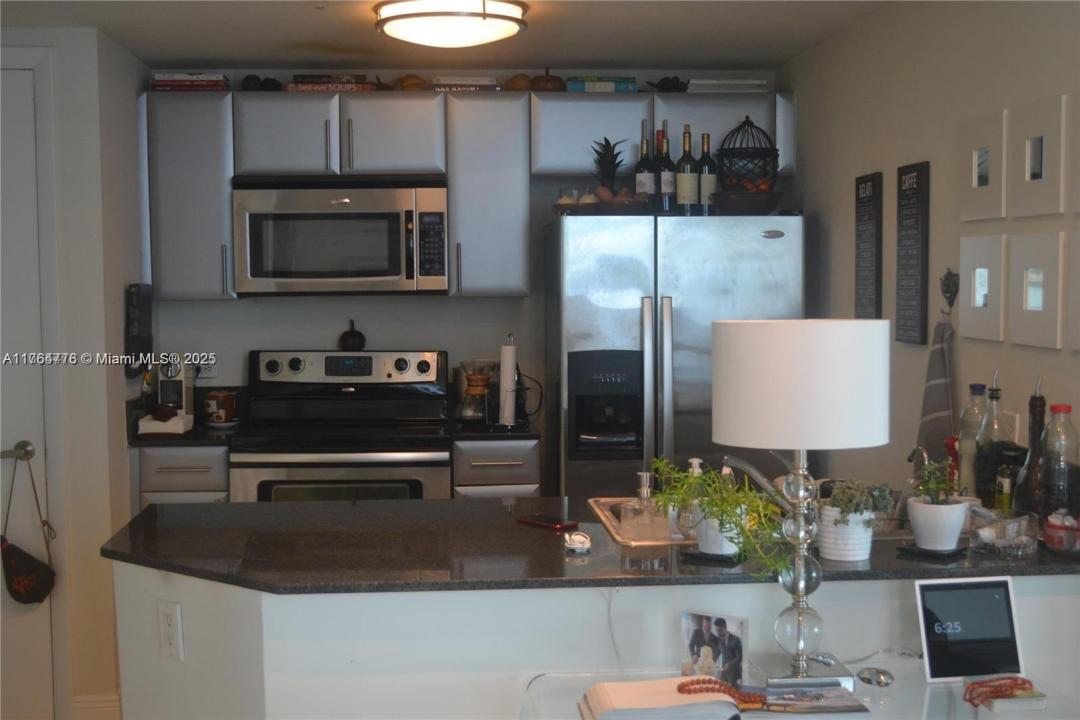 1871 NW S River Dr 1205, Miami, Florida 33125, Amerika Birleşik Devletleri