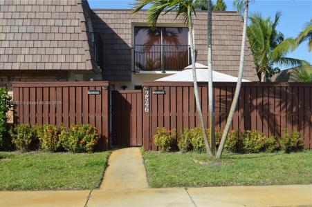 2546 SW 15th St 2546, Deerfield Beach, Florida 33442, USA