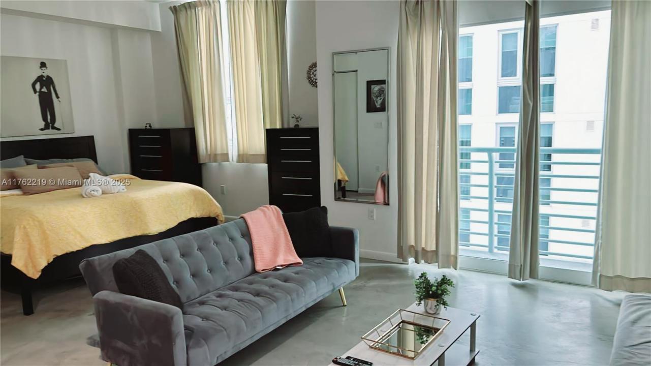 234 NE 3rd St 2209, Miami, Flórida 33132, Estados Unidos