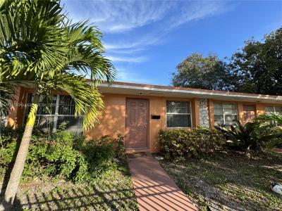 12735 NE 13th Ave 1, North Miami, Florida 33161, USA