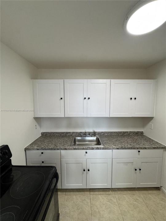 12735 NE 13th Ave 1, North Miami, Florida 33161