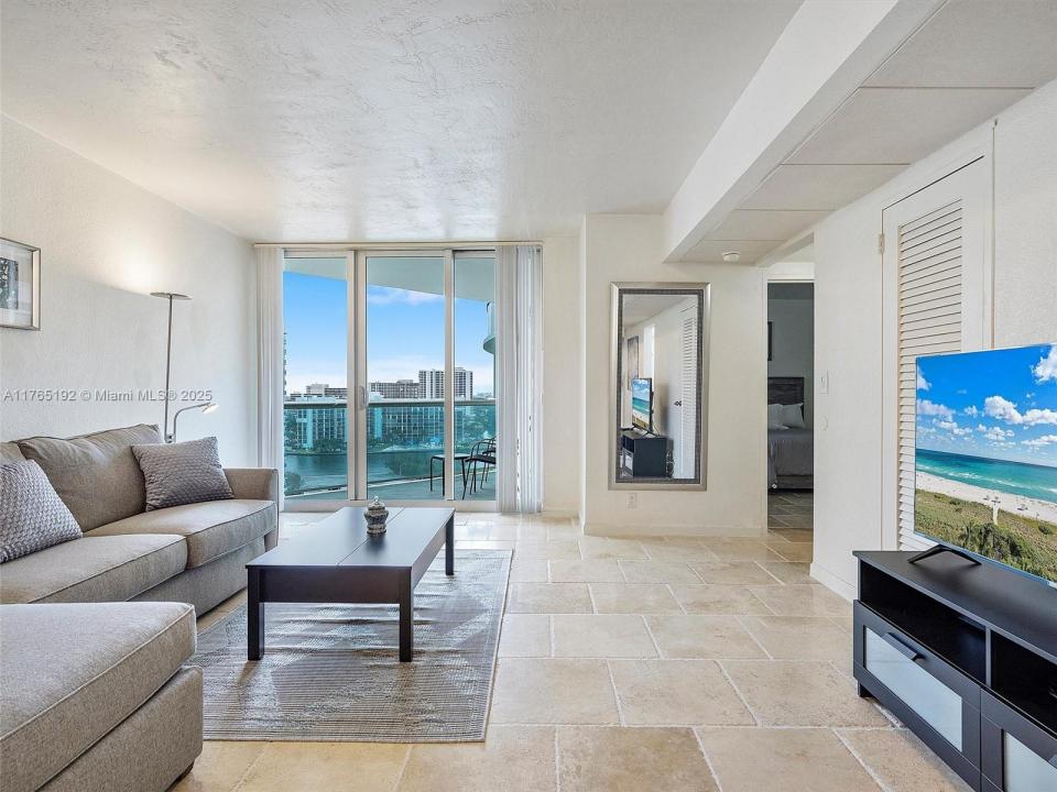 3801 S Ocean Dr 12S, Hollywood, Florida 33019