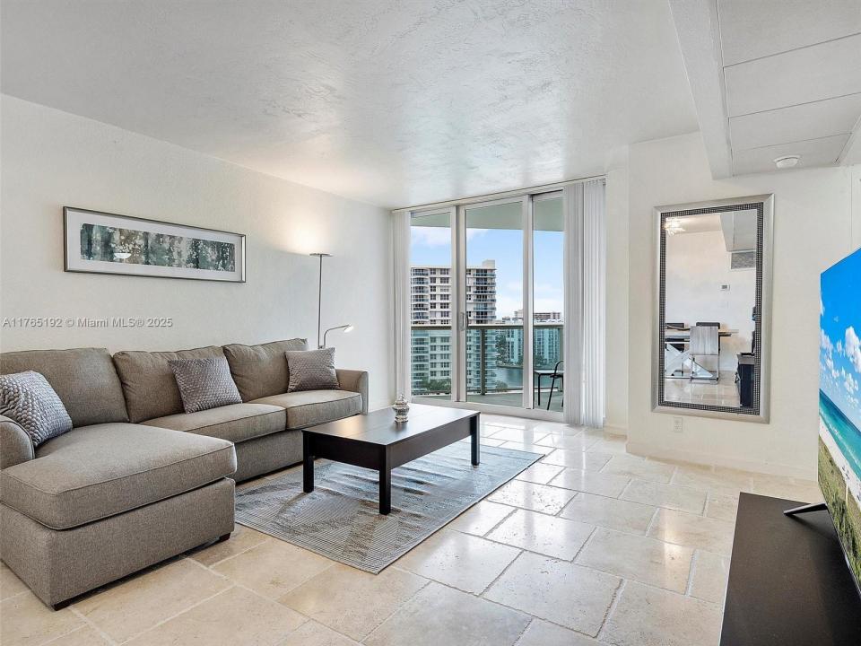 3801 S Ocean Dr 12S, Hollywood, Florida 33019