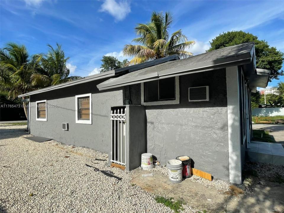 900 NW 80th St, Miami, Florida 33150, Stati Uniti