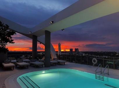 2678 Tigertail 1009, Miami, Florida 33133, HOA KỲ