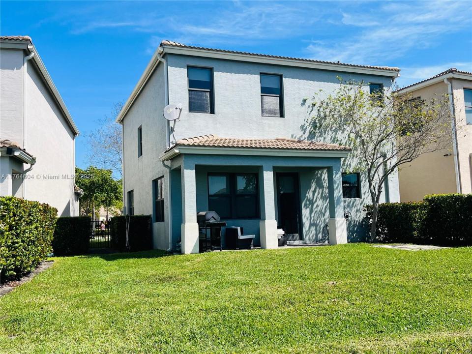 616 NE 193rd St, Miami, Flórida 33179, Estados Unidos