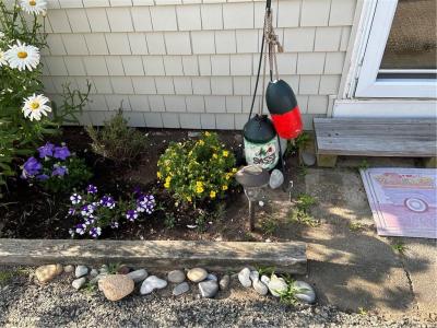 240 Carpenters Beach Road, South Kingstown, רוד איילנד 02879, ארצות הברית של אמריקה