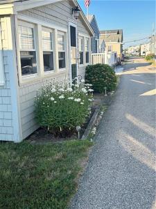 240 Carpenters Beach Road, South Kingstown, רוד איילנד 02879, ארצות הברית של אמריקה