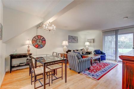 364 Bellevue Avenue 4-D, Newport, Rhode Island 02840, Estados Unidos