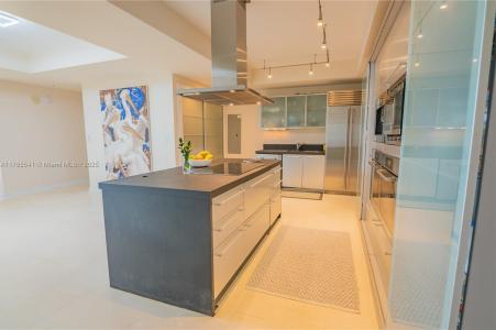 18201 Collins Ave 506, Sunny Isles Beach, Florida 33160, USA
