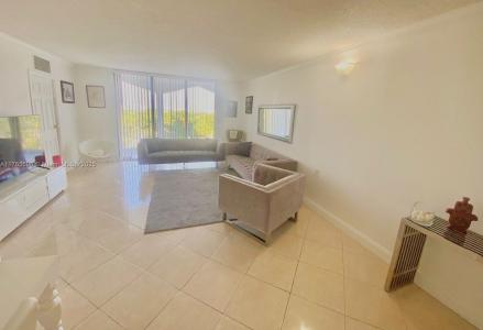 9801 Collins Ave 8M, Bal Harbour, 佛罗里达州 33154, 美国