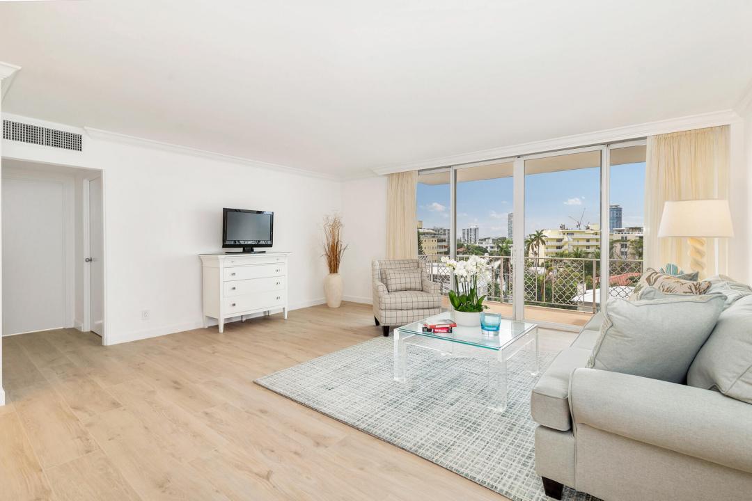 354 Chilean Avenue 6c, Palm Beach, Florida 33480