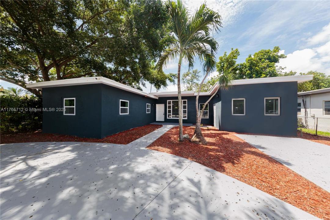 434 NW 110th St, Miami, Florida 33168