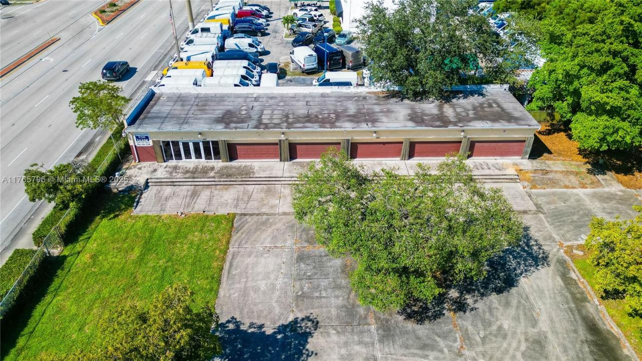 3551 S State Road 7, West Park, פלורידה 33023, ארצות הברית של אמריקה 