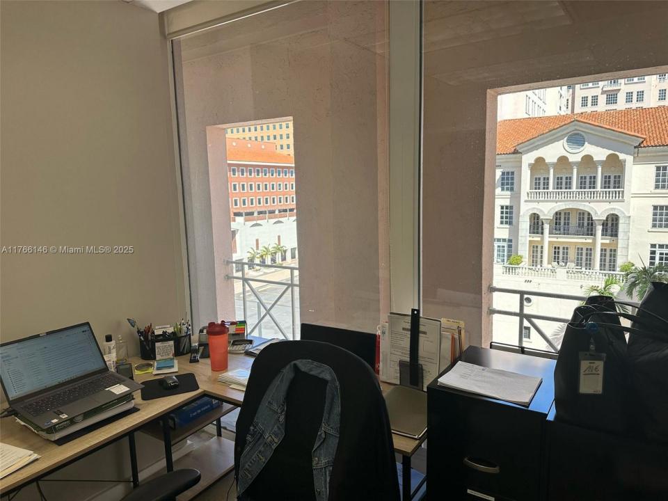 95 Merrick Way 710, Coral Gables, Флорида 33134, Соединенные Штаты