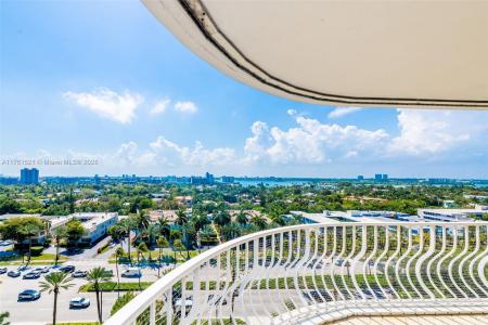 10155 Collins Ave 1009, Bal Harbour, Florida 33154, USA