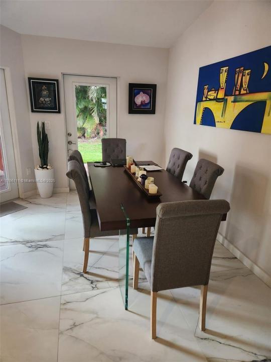 5723 NW 100th Ct, Doral, Florida 33178