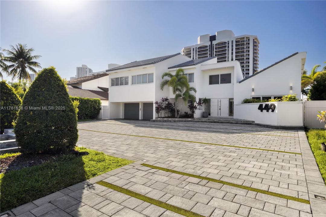 449 Holiday Dr, Hallandale Beach, Florida 33009, Estados Unidos