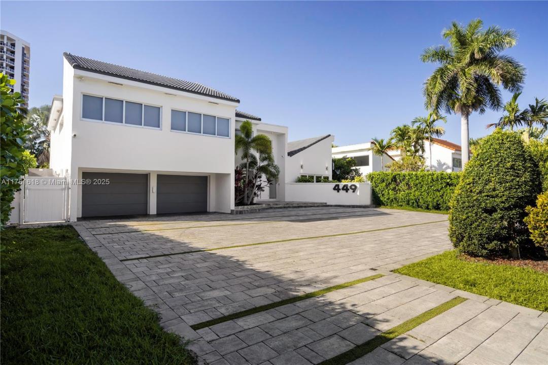 449 Holiday Dr, Hallandale Beach, Florida 33009, Estados Unidos