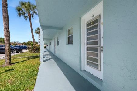606 SW Natura Blvd 106, Deerfield Beach, Florida 33441, USA