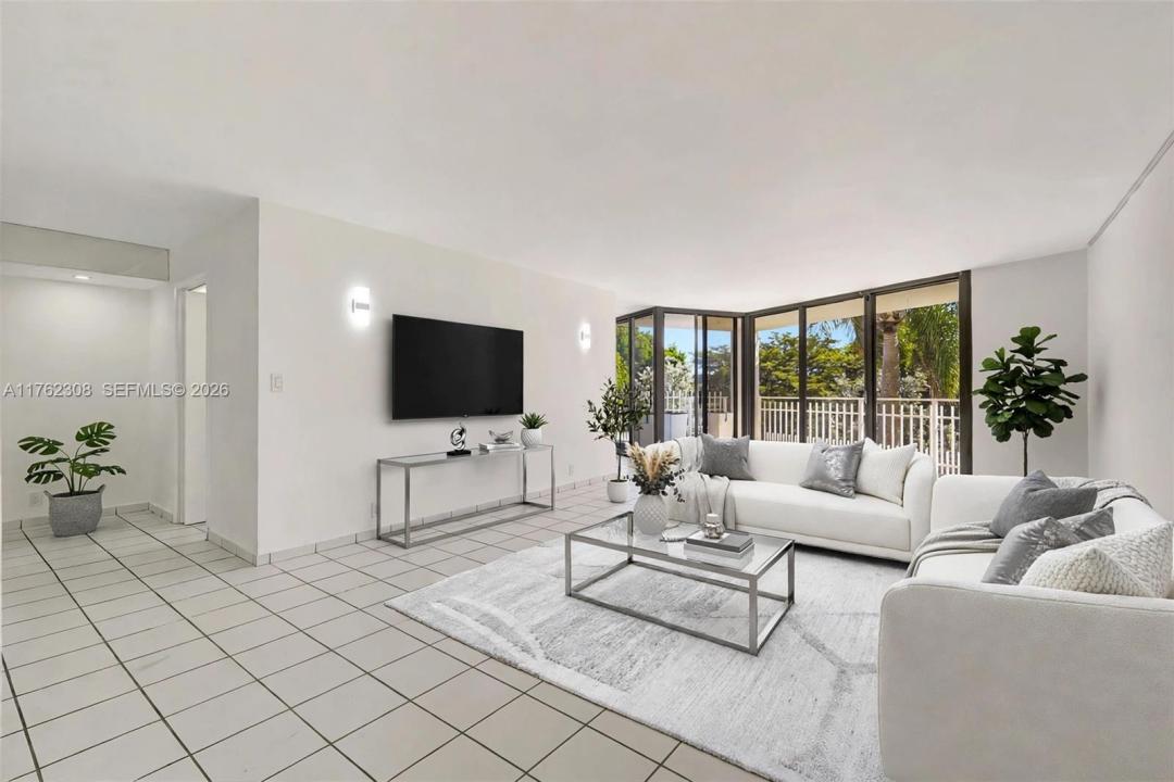 4000 Towerside Ter 302, Miami, Floride 33138, États-Unis