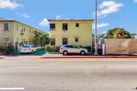 8918 Collins Ave, Surfside, Florida 33154, USA