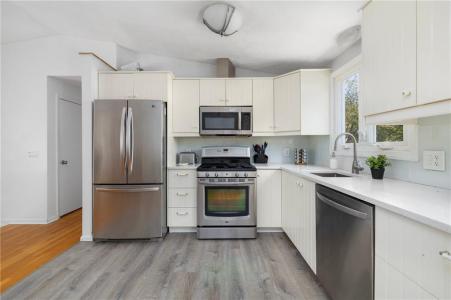 80 Old Pine Road, Narragansett, Rhode Island 02882, Estados Unidos