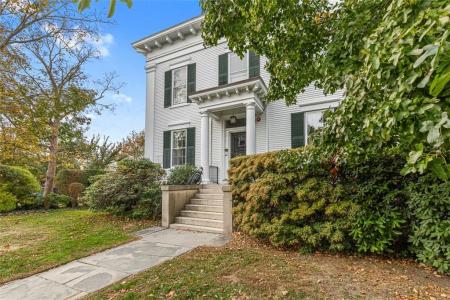12 Mt. Vernon Street 5, Newport, Rhode Island 02840