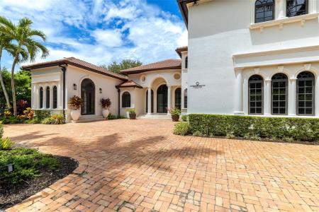 9 Fiesta Way, Nurmi Isles, Fort Lauderdale, フロリダ 33301, アメリカ合衆国