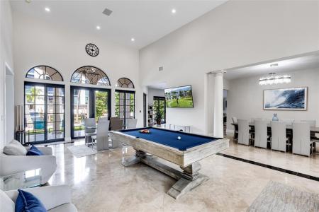 9 Fiesta Way, Nurmi Isles, Fort Lauderdale, フロリダ 33301, アメリカ合衆国